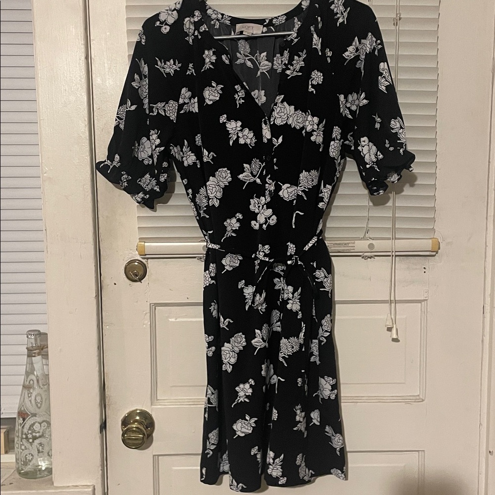 LOFT Black and White Floral Mini Dress 000756